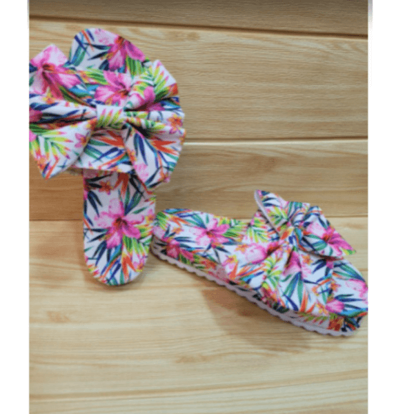 Sandals for Woman. Flowers Design